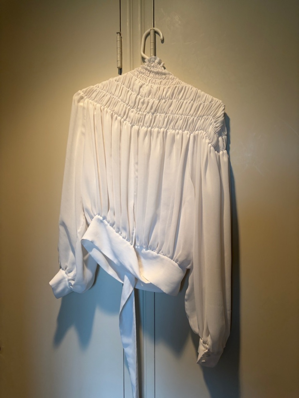 Frame Denim Smocked High-Neck Long Sleeve White Blouse - Picture 3 of 6